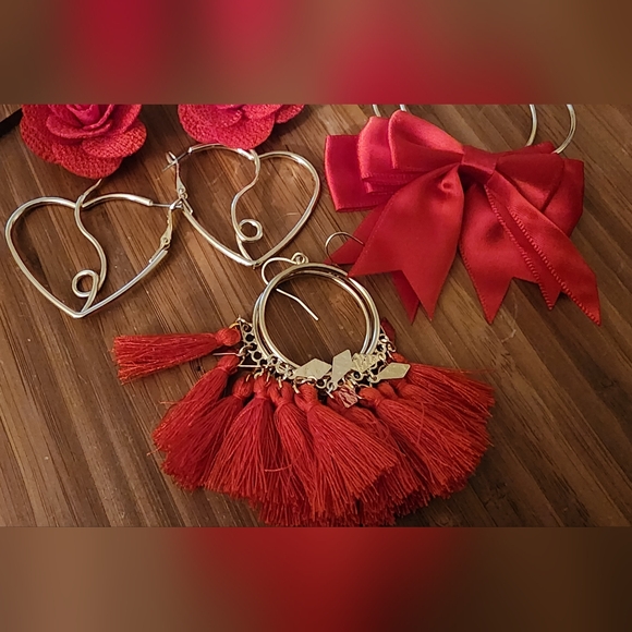 Earring Bundle - Picture 3 of 4